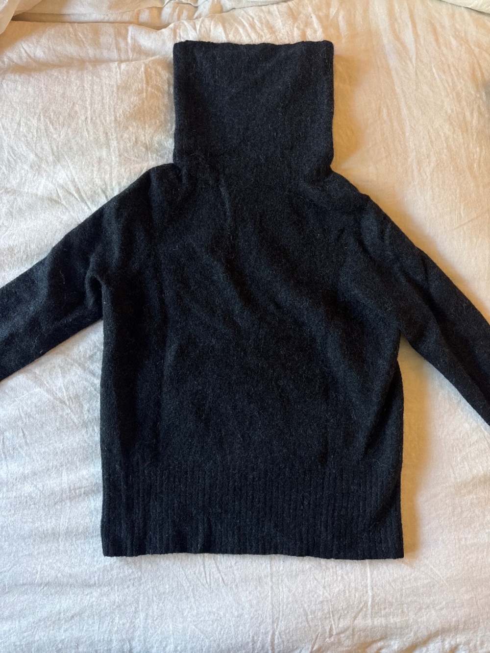 Aritzia Alpaca Wool Blend Sweater